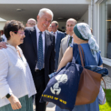 https://presse-de.kirchejesuchristi.org/download/2187773057586470526