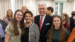 president-uchtdorf-meets-german-president-dedicates-new-stake-centers-in-central-europe_22.jpg