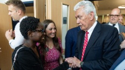 president-uchtdorf-meets-german-president-dedicates-new-stake-centers-in-central-europe_23.jpg