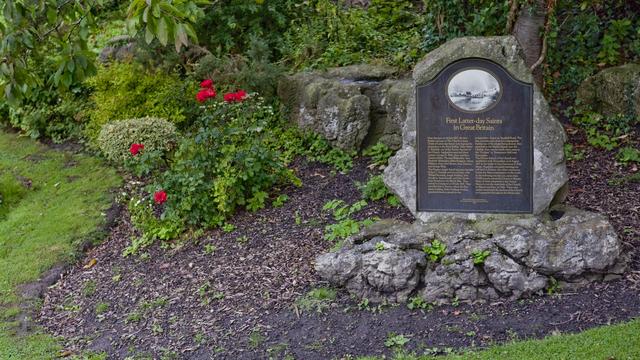 Gedenktafel Avenham Park