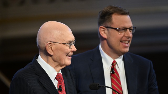 Elder Clark G. Gilbert als neuer Apostel berufen