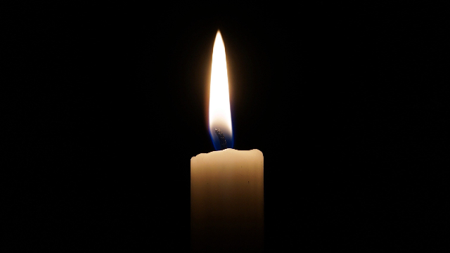webandi-candle-2038736.jpg
